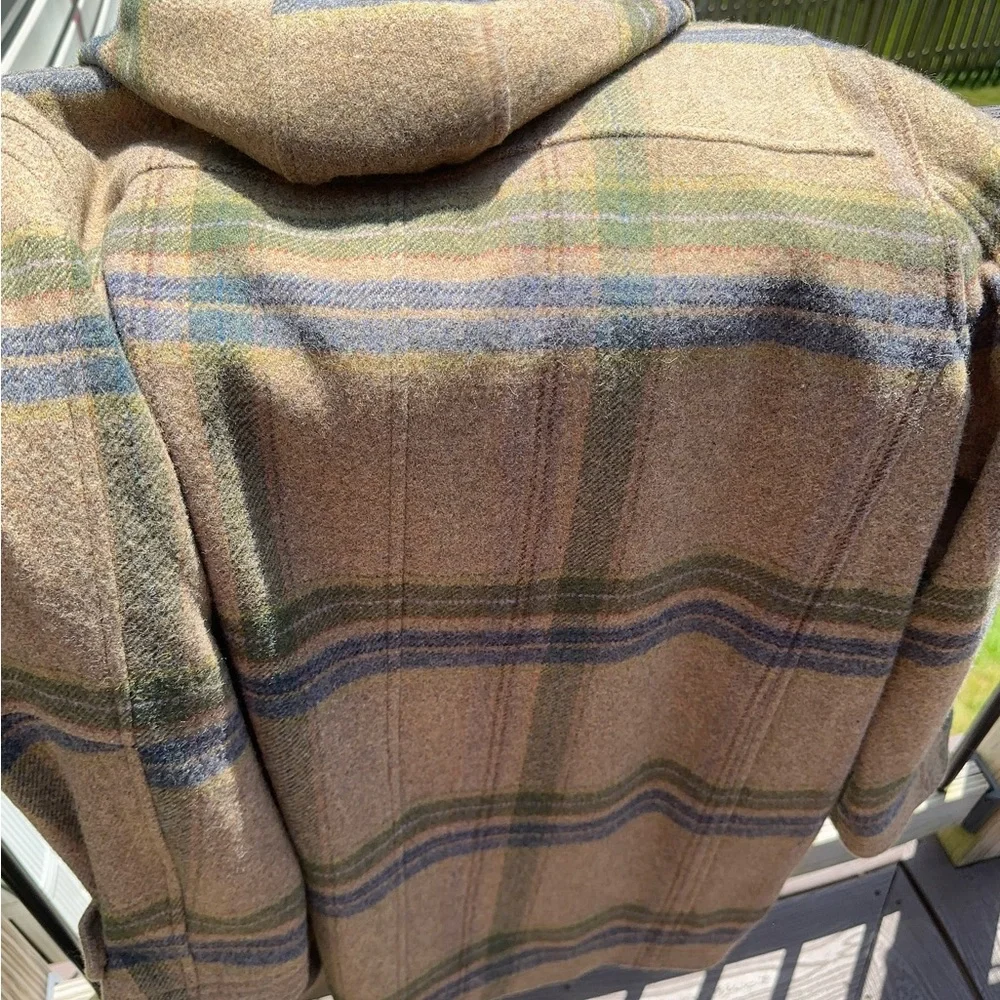 Ralph Lauren Brown and Green Duffle Coat with Classic Design - Picture 7 of 9